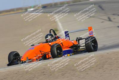 media/Oct-30-2022-CalClub SCCA (Sun) [[310aff4a96]]/Race Group 2/Race (Grapevine)/